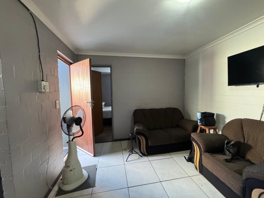 2 Bedroom Property for Sale in Sunset Glen Western Cape